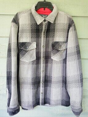 Pelagic Fishing Co. Men's XL Black/Gray Plaid Fleece Button-Up Shirt Jacket